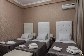 Трехместный номер в Отеле Hotel Piazza